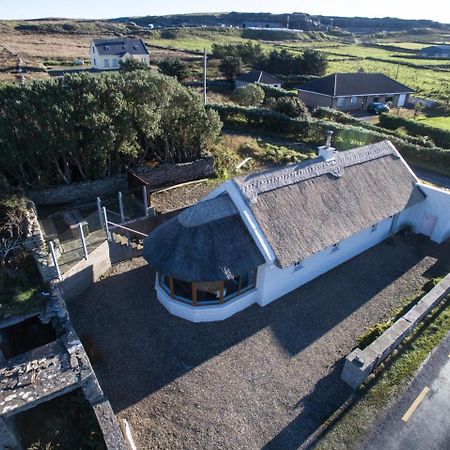 Storytellers Cottage Ballycotteen Esterno foto