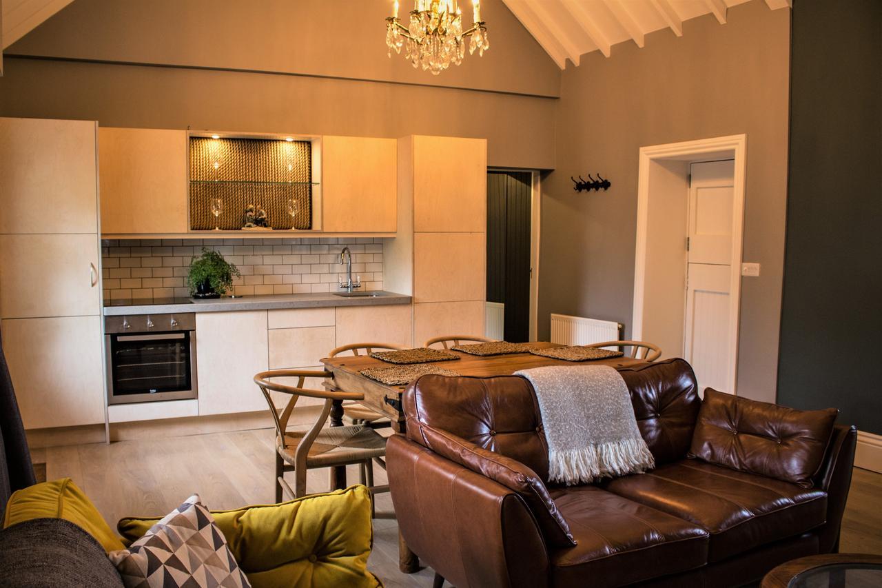 Storytellers Cottage Ballycotteen Esterno foto